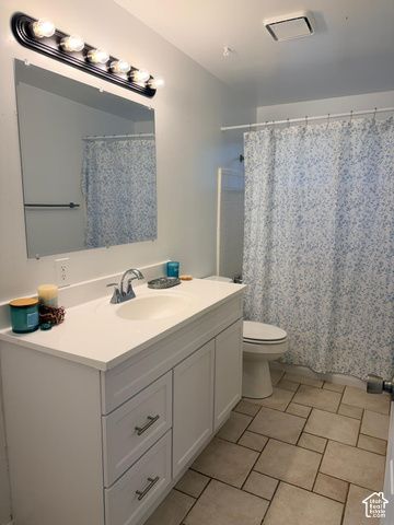 2229 N 700 W, Clinton, UT 84015