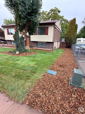 2229 N 700 W, Clinton, UT 84015