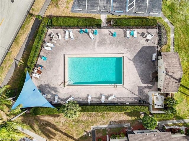 5244 Cedarbend DR # 2, Fort Myers, FL 33919