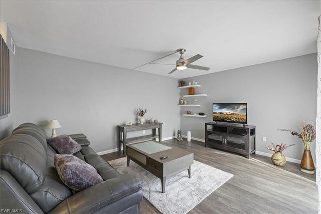 5244 Cedarbend DR # 2, Fort Myers, FL 33919