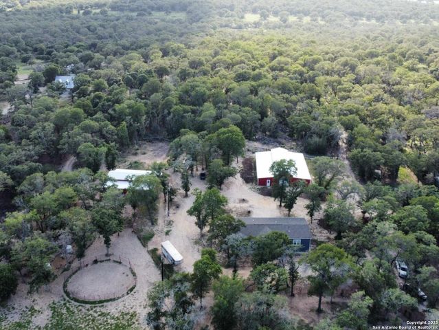 1440 Nockenut, Seguin, TX 78155