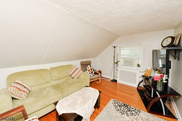 242 Prospect St, Nutley Twp., NJ 07110
