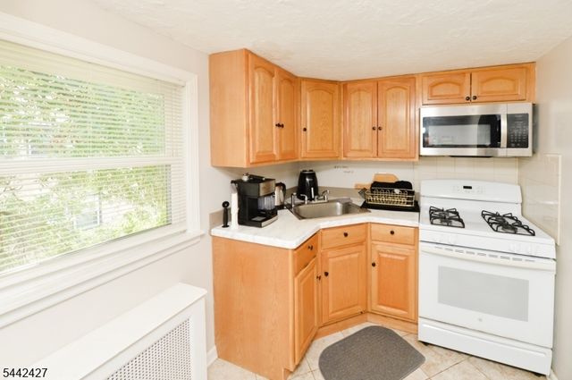 242 Prospect St, Nutley Twp., NJ 07110