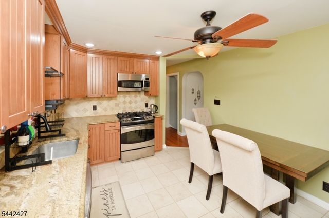 242 Prospect St, Nutley Twp., NJ 07110