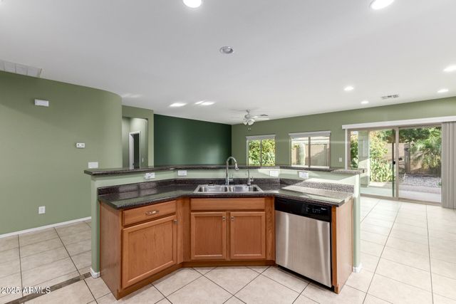 3393 N SAN MARIN Drive, Florence, AZ 85132