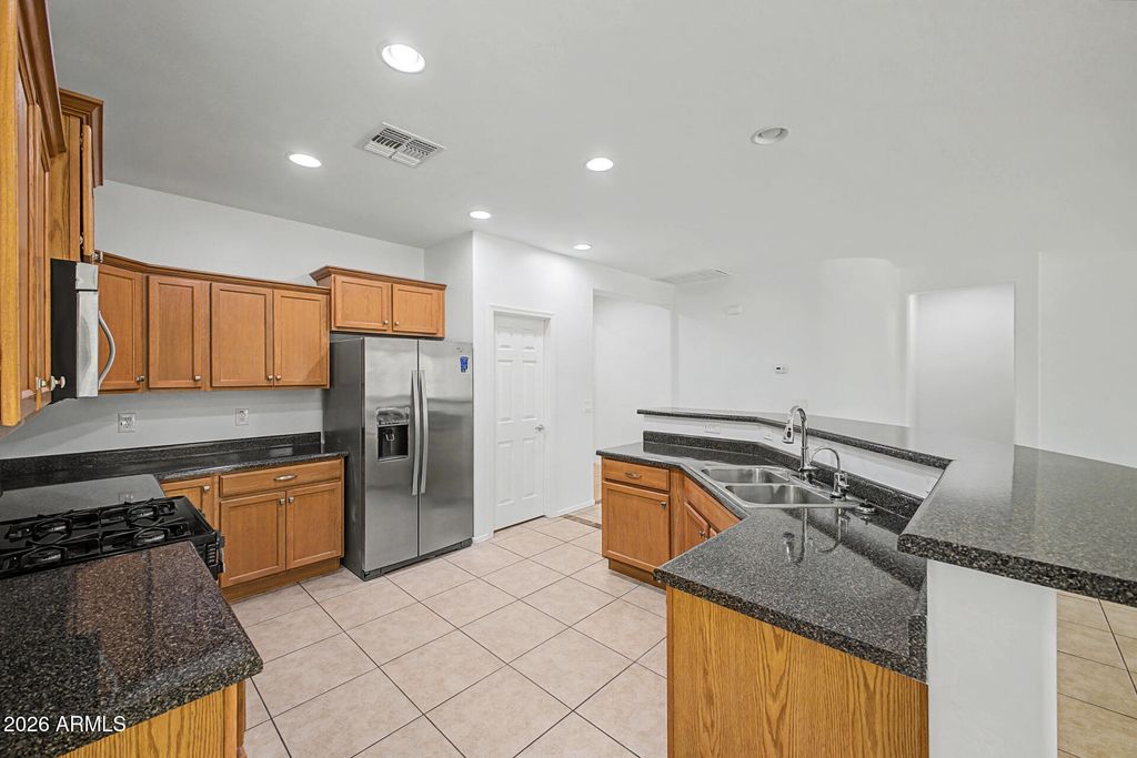 3393 N SAN MARIN Drive, Florence, AZ 85132 — photo 4