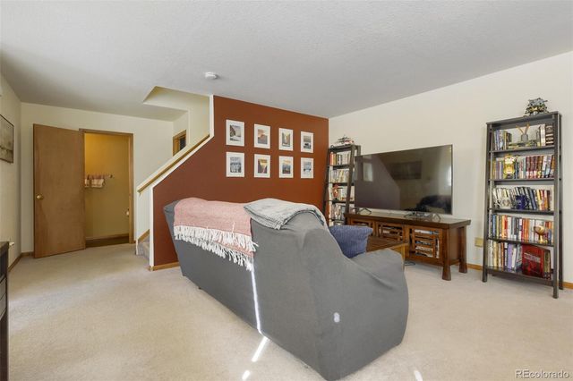 9790 Marmot Ridge Circle, Littleton, CO 80125