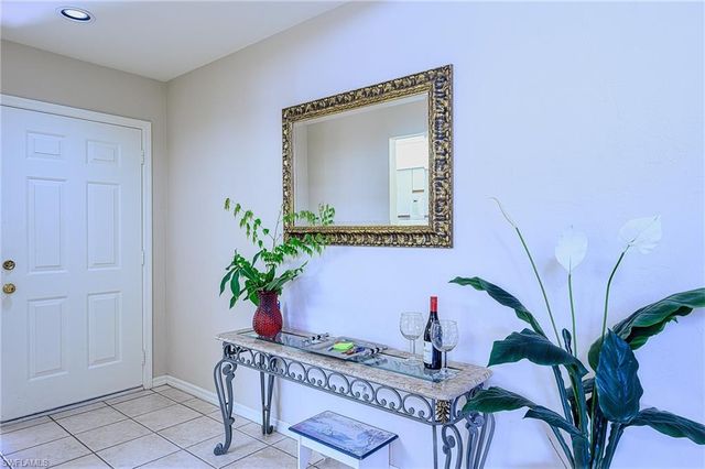 855 REEF POINT CIR, Naples, FL 34108