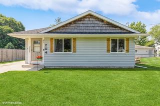204 6th Street SW, Altoona, IA 50009