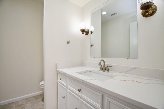 2930 Country Club Blvd Boulevard, Sugar Land, TX 77478