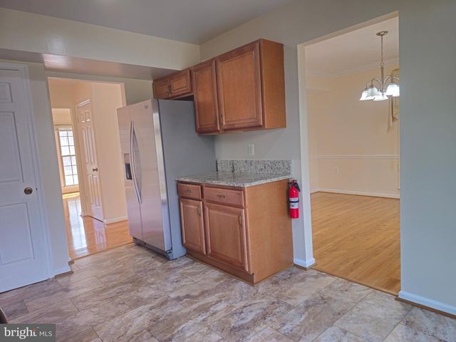 4508 SHOAL CREEK CT, Alexandria, VA 22312