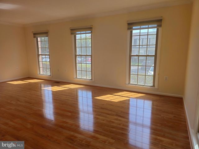 4508 SHOAL CREEK CT, Alexandria, VA 22312