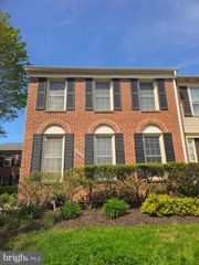 4508 SHOAL CREEK CT, Alexandria, VA 22312