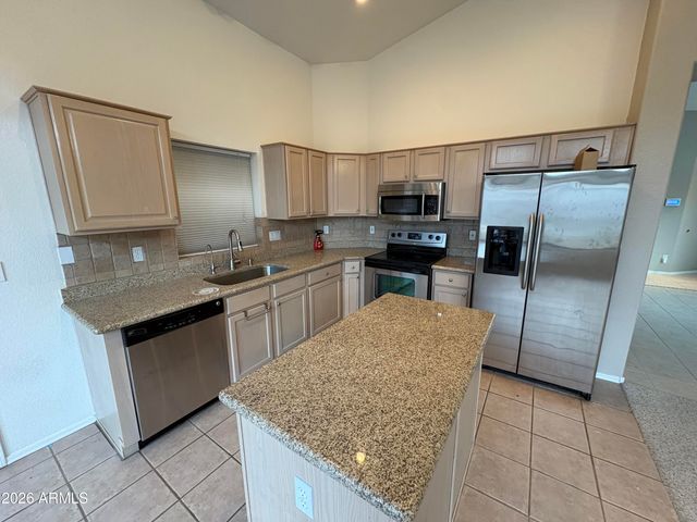 3938 W Buckskin Trail, Phoenix, AZ 85083