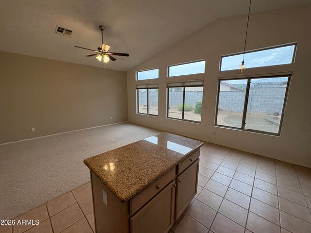 3938 W Buckskin Trail, Phoenix, AZ 85083