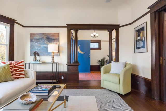 865 865 54Th St, Oakland, CA 94608