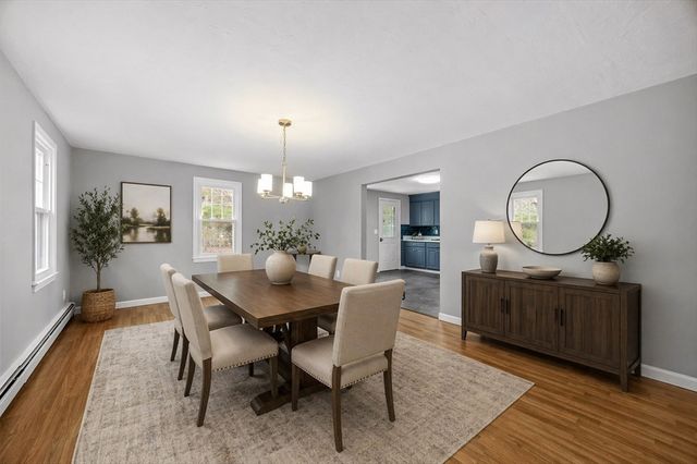 128 Quaker Meeting House Rd, Sandwich, MA 02537