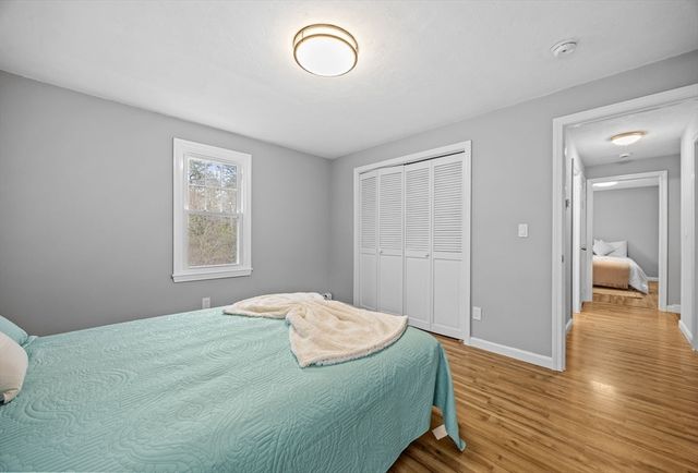 128 Quaker Meeting House Rd, Sandwich, MA 02537