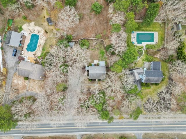 128 Quaker Meeting House Rd, Sandwich, MA 02537