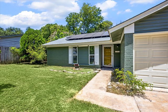 5700 Garden Oaks DR, Austin, TX 78745