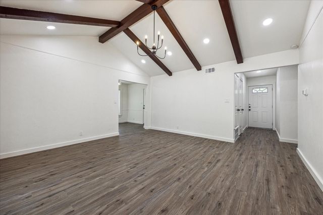 5700 Garden Oaks DR, Austin, TX 78745