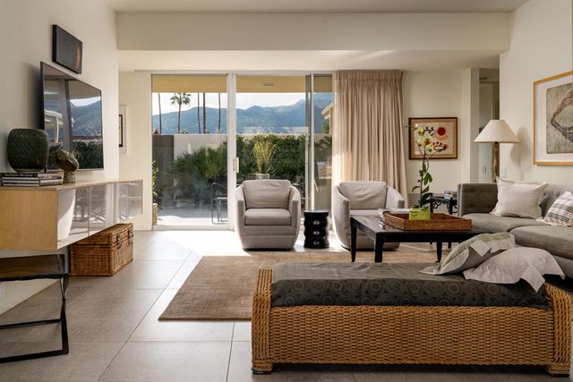 100 Desert Lakes Drive, Palm Springs, CA 92264