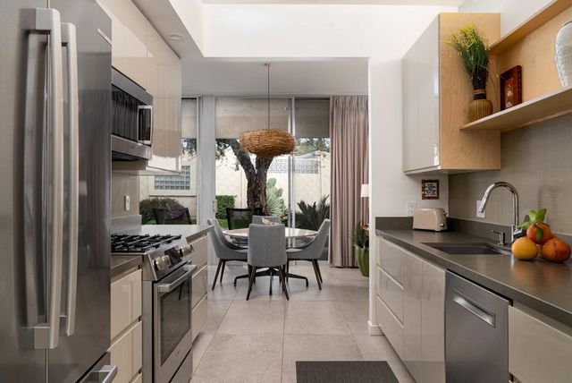 100 Desert Lakes Drive, Palm Springs, CA 92264