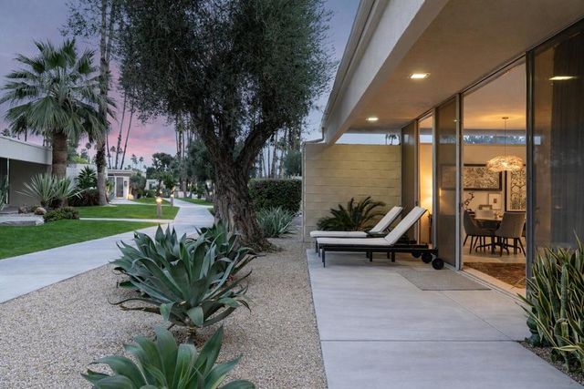 100 Desert Lakes Drive, Palm Springs, CA 92264