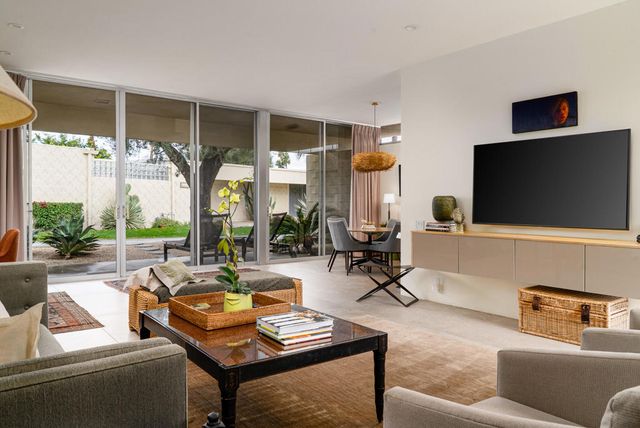 100 Desert Lakes Drive, Palm Springs, CA 92264