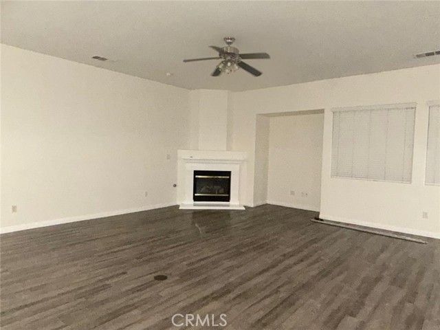 207 Riesling Vines Street, Bakersfield, CA 93314