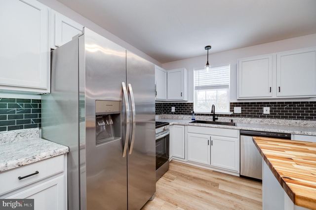 6685 JEFFERSON CT, New Tripoli, PA 18066