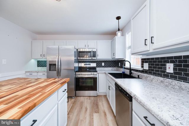 6685 JEFFERSON CT, New Tripoli, PA 18066