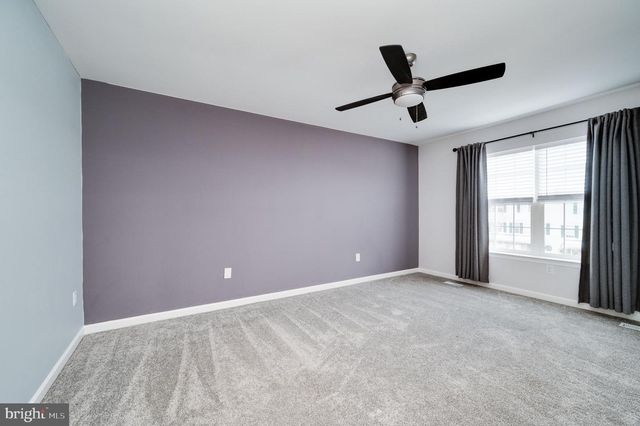 6685 JEFFERSON CT, New Tripoli, PA 18066