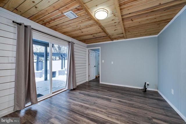 6685 JEFFERSON CT, New Tripoli, PA 18066