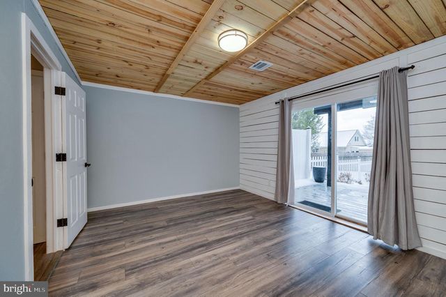 6685 JEFFERSON CT, New Tripoli, PA 18066