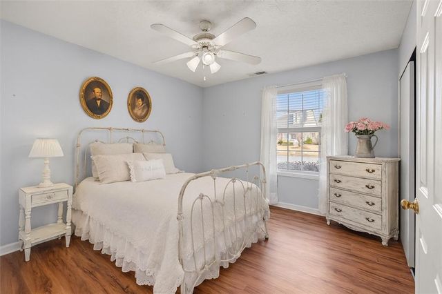 1351 Yorkshire Lane, Woodstock, GA 30188