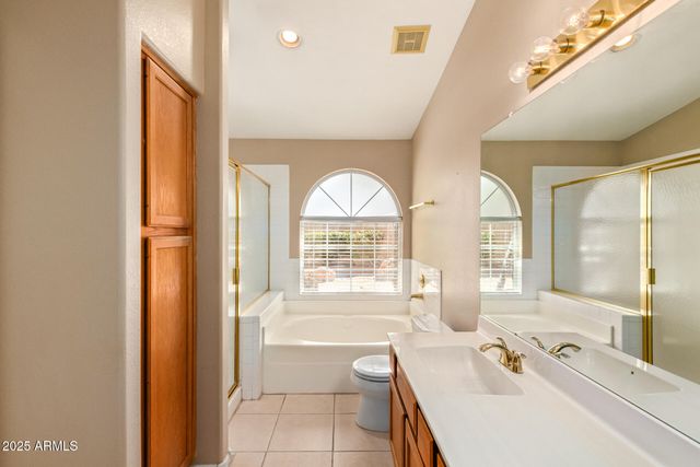 4213 E BROOKWOOD Court, Phoenix, AZ 85048