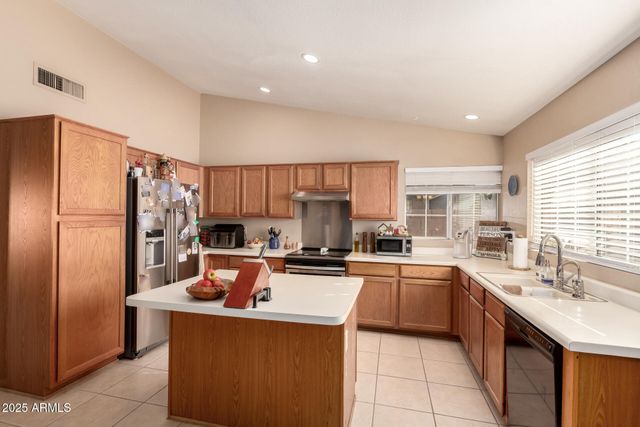 4213 E BROOKWOOD Court, Phoenix, AZ 85048