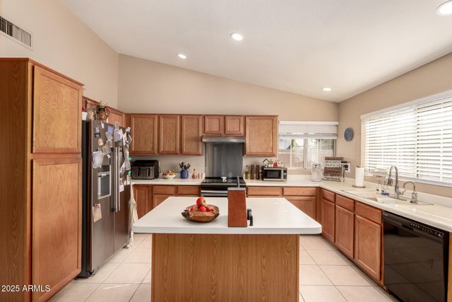 4213 E BROOKWOOD Court, Phoenix, AZ 85048