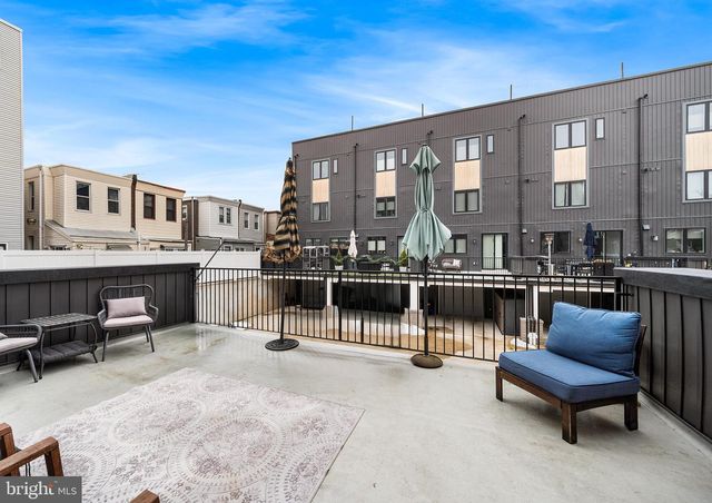 2512 E CUMBERLAND ST, Philadelphia, PA 19125