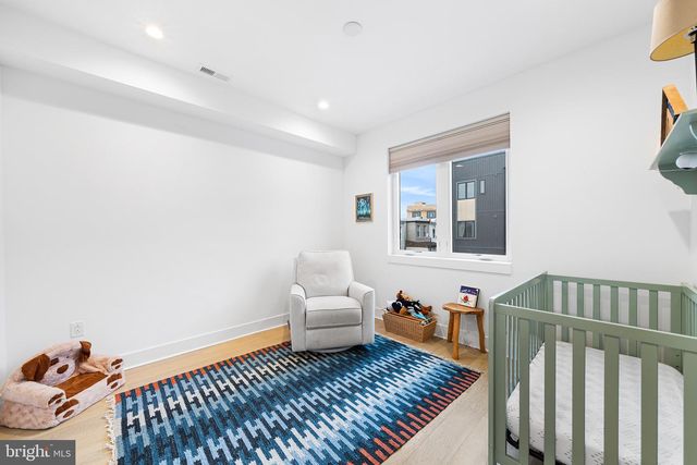 2512 E CUMBERLAND ST, Philadelphia, PA 19125