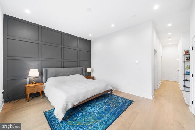 2512 E CUMBERLAND ST, Philadelphia, PA 19125