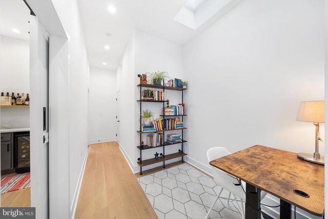 2512 E CUMBERLAND ST, Philadelphia, PA 19125