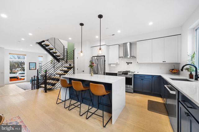 2512 E CUMBERLAND ST, Philadelphia, PA 19125