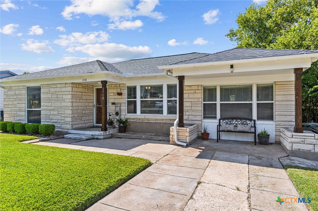 1718 S 39th Street, Temple, TX 76504