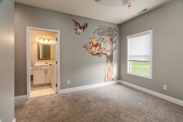 1503 Champions Drive, Marion, IL 62959