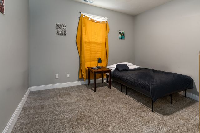 1503 Champions Drive, Marion, IL 62959