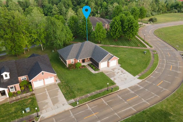 1503 Champions Drive, Marion, IL 62959