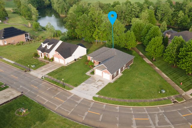 1503 Champions Drive, Marion, IL 62959