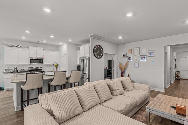 1176 Harbison Circle, Myrtle Beach, SC 29579